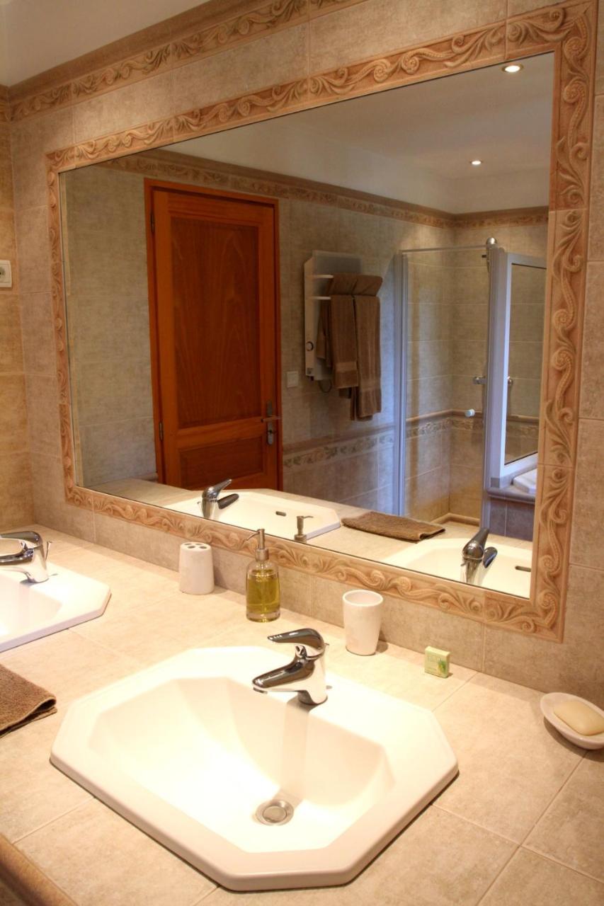 مبيت وإفطار كاسْتْرْ Domaine Le Castelet المظهر الخارجي الصورة